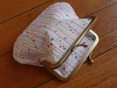 dots and lines purse